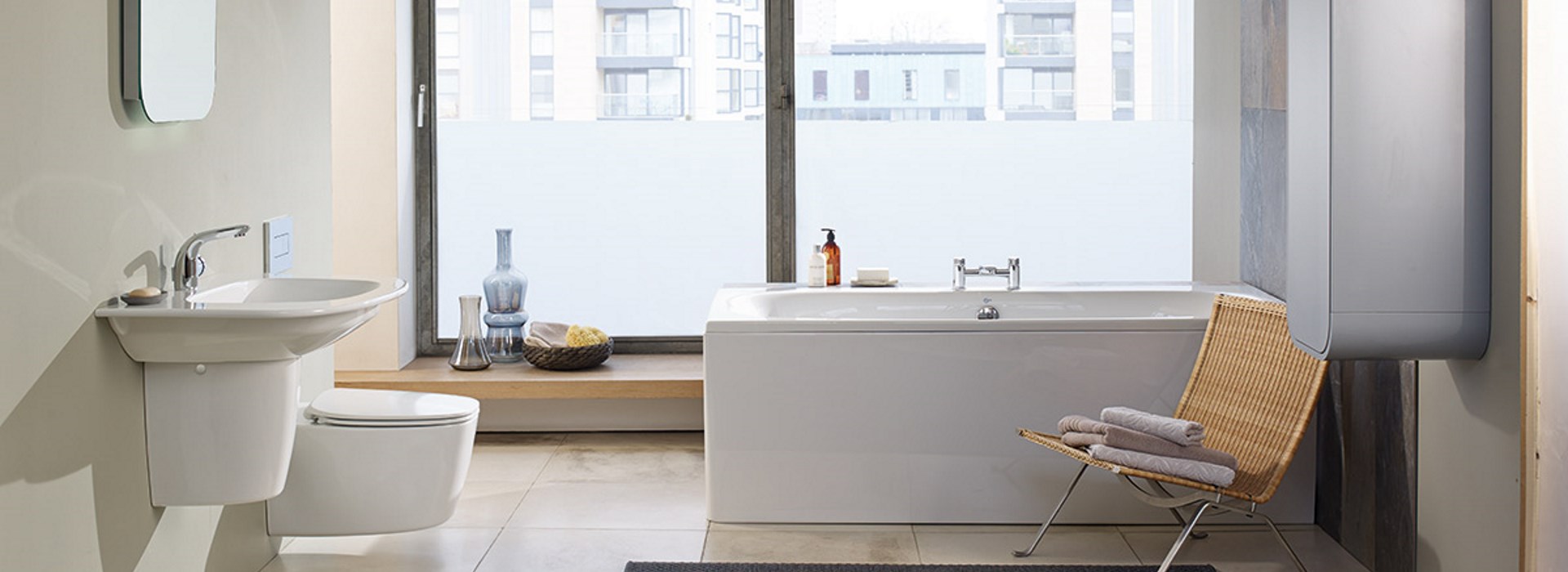 BATHROOMS<br />DESIGN, SUPPLY & INSTALLATION